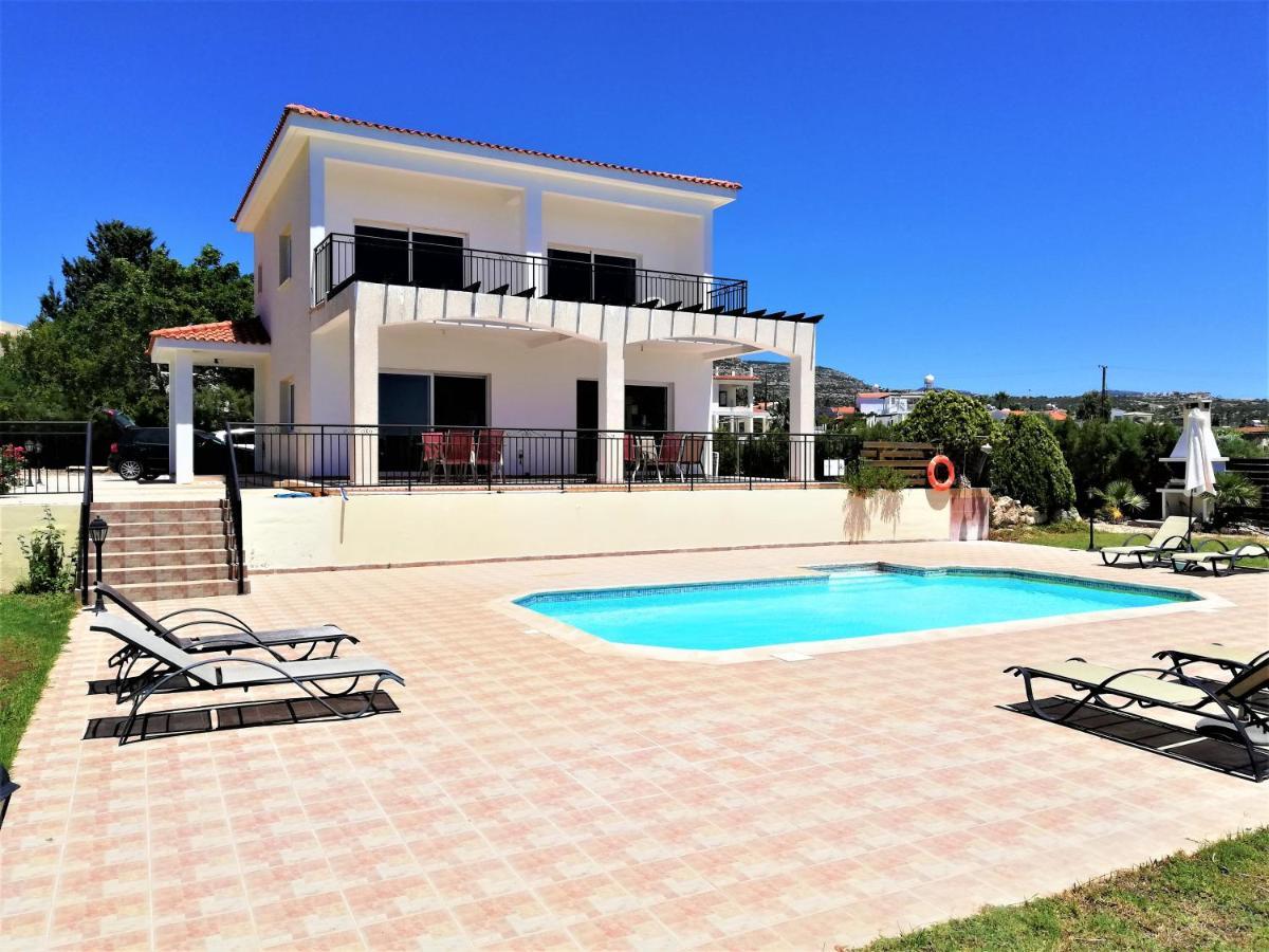 Gabriella Villa Peyia Exterior photo